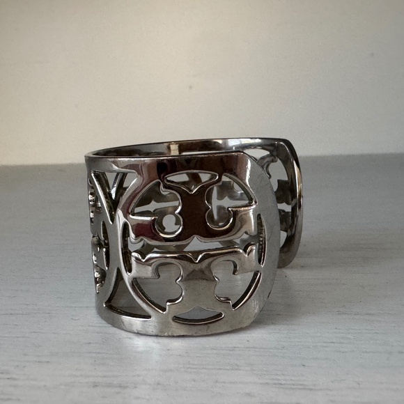 Tory Burch Silver Miller T Logo Cuff Bracelet C - Picture 2 of 6